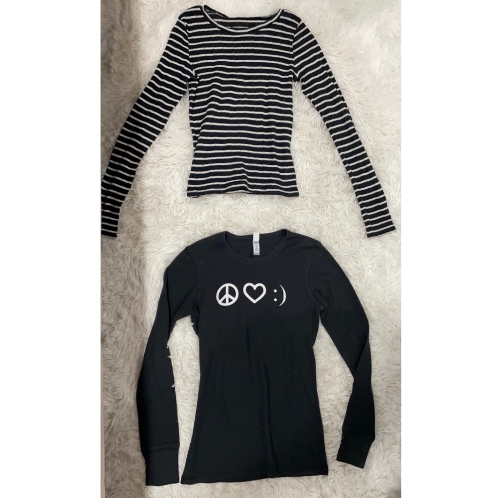 2 long sleeve shirts